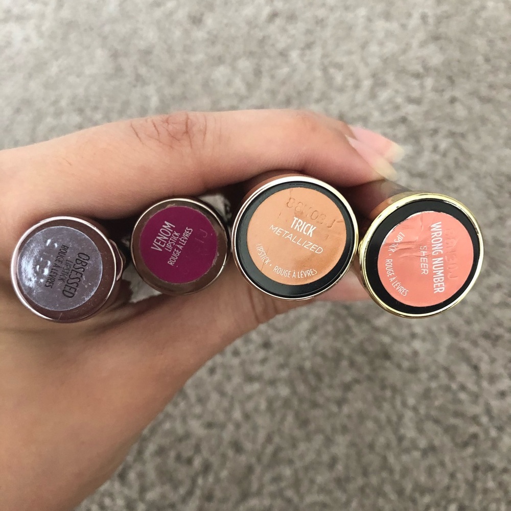 Urban decay lipstick BRAND NEW!